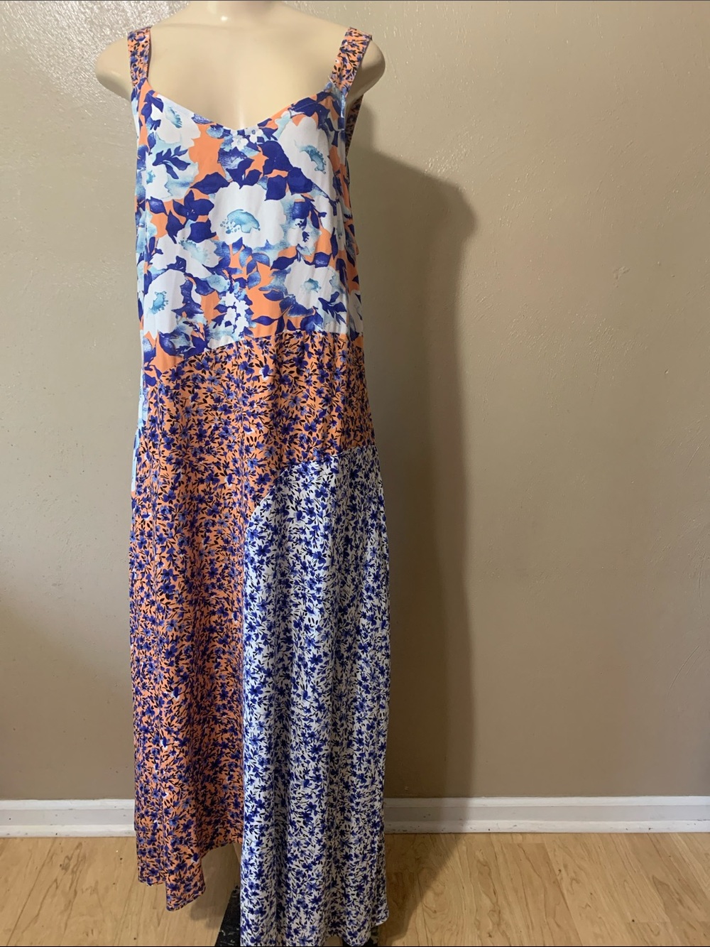 Ava & James size XL Tiered Floral Maxi Dress Blue & Orange